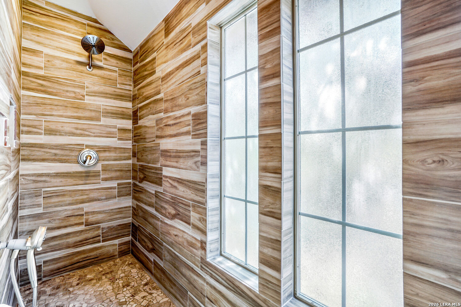 13526 Orchard Ridge
