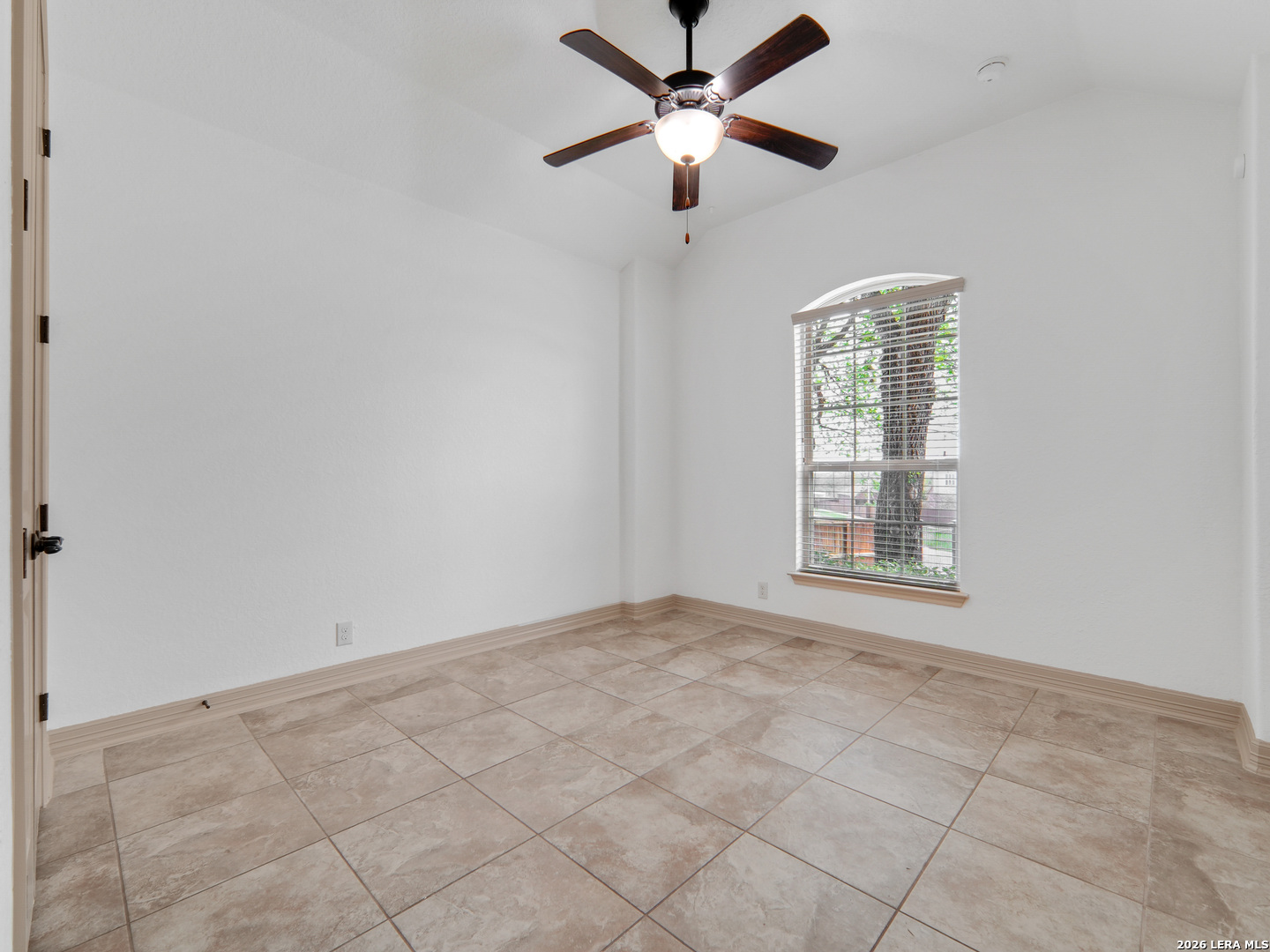 904 BEECHWOOD