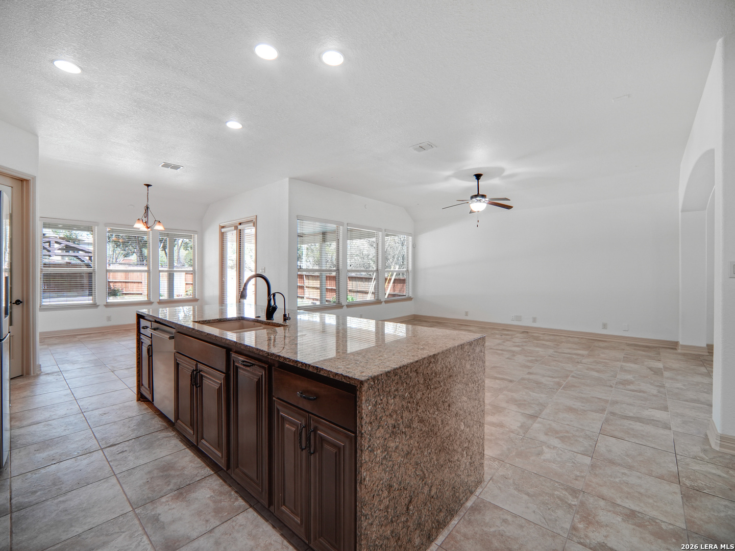 904 BEECHWOOD