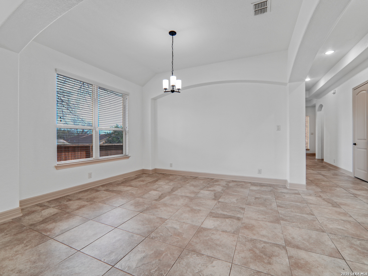 904 BEECHWOOD