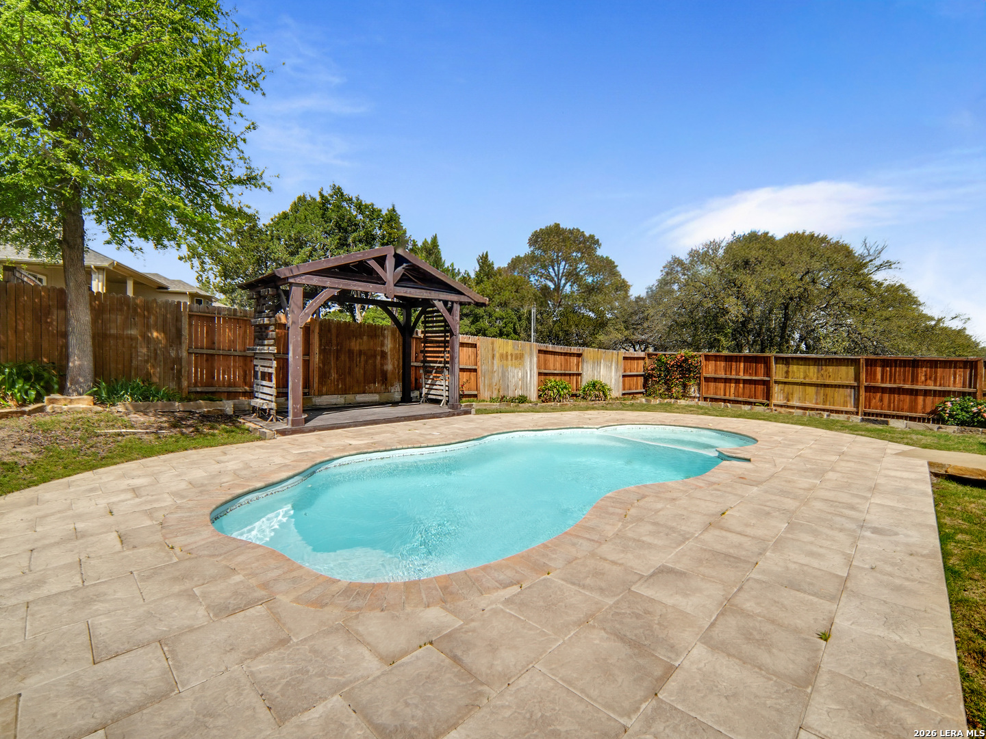904 BEECHWOOD