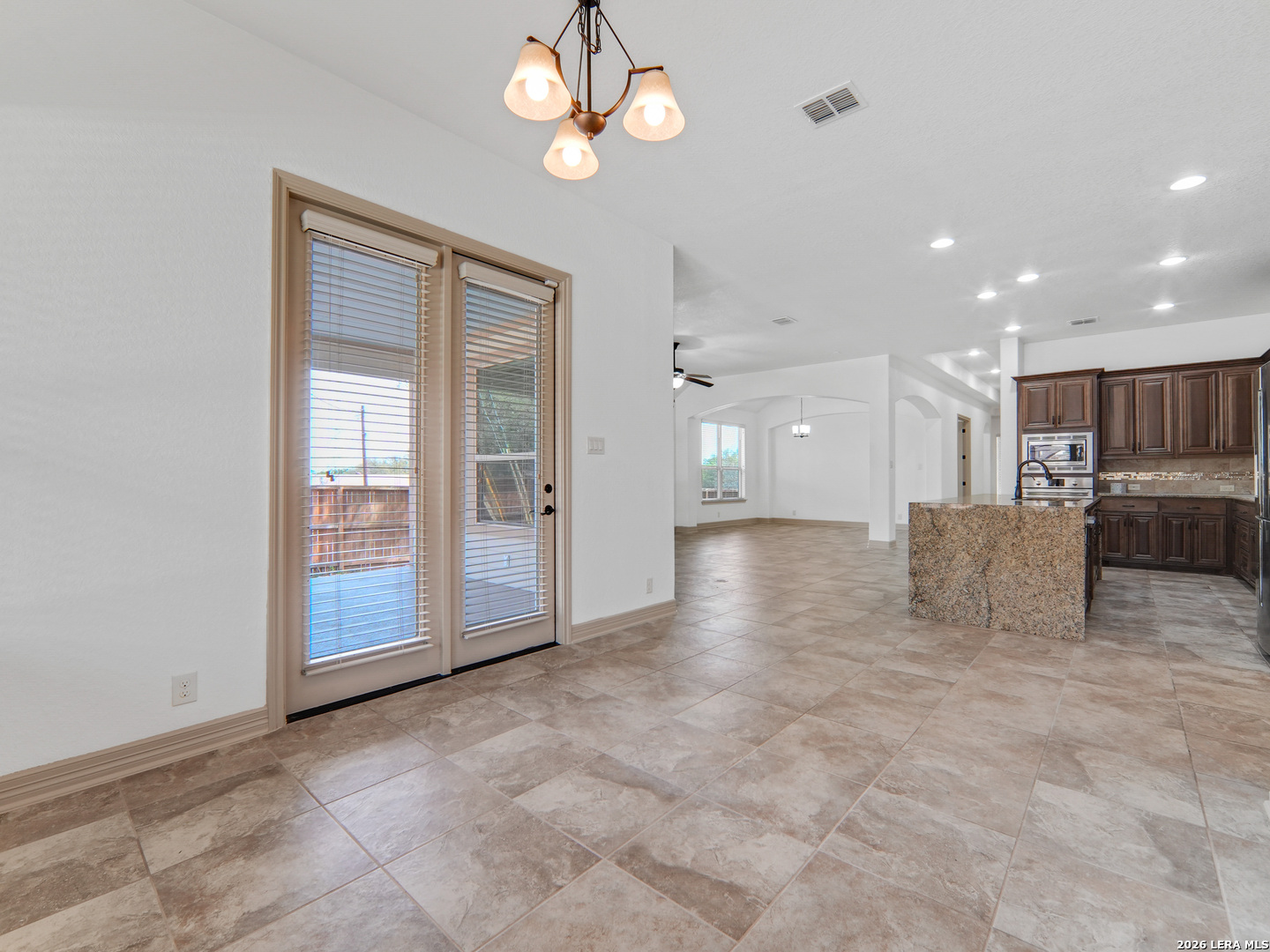 904 BEECHWOOD