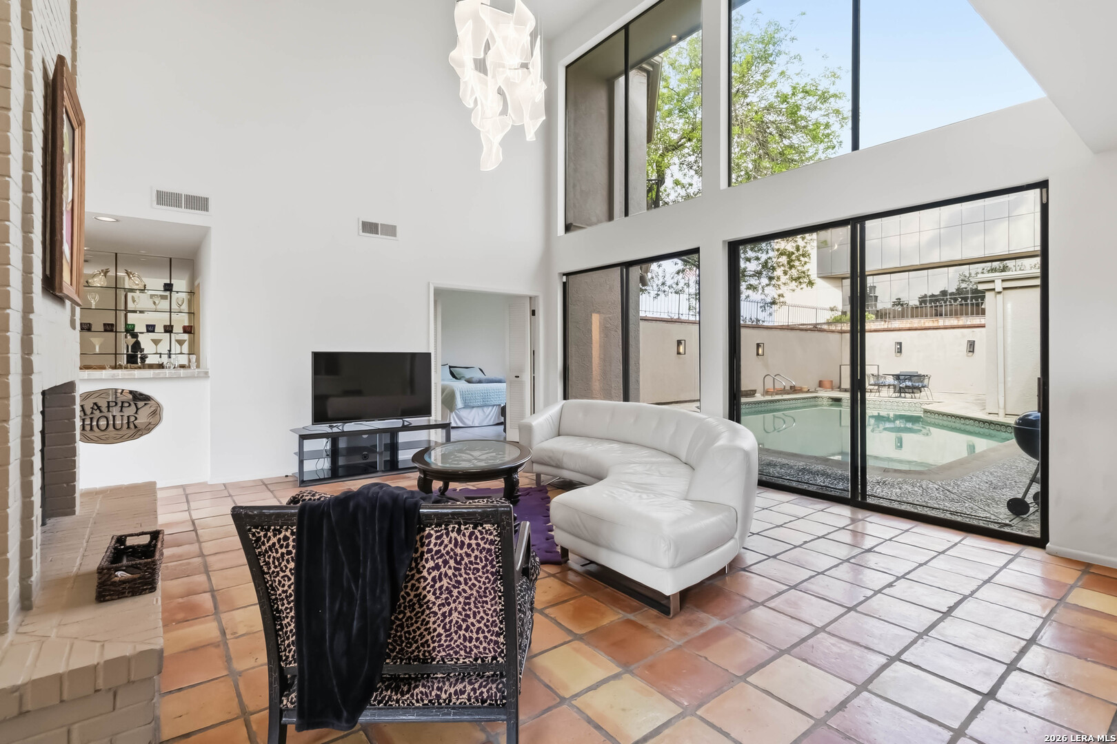 7609 N Songbird