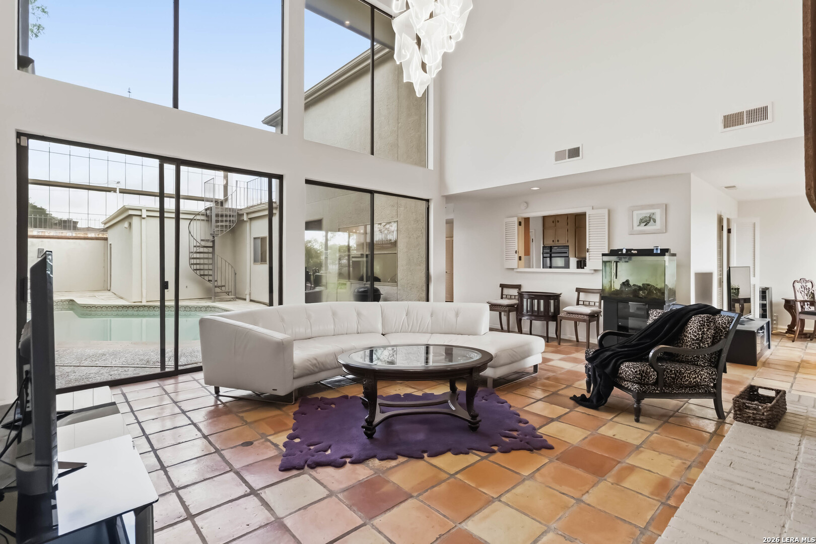 7609 N Songbird