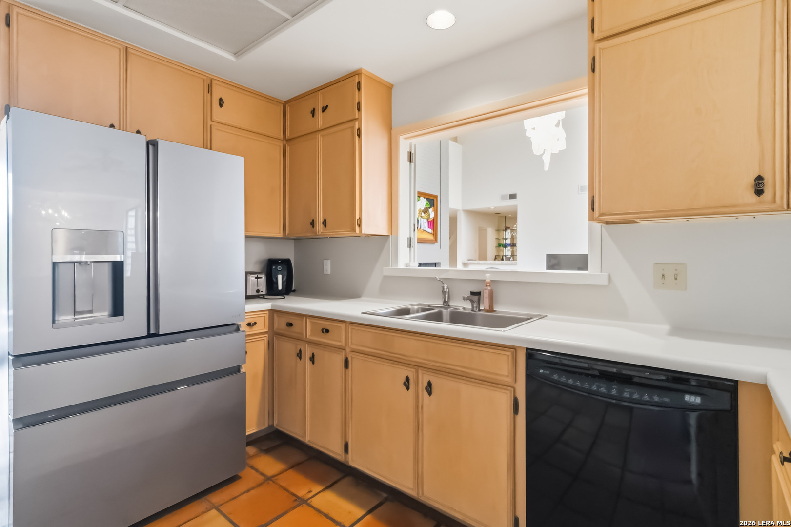 7609 N Songbird