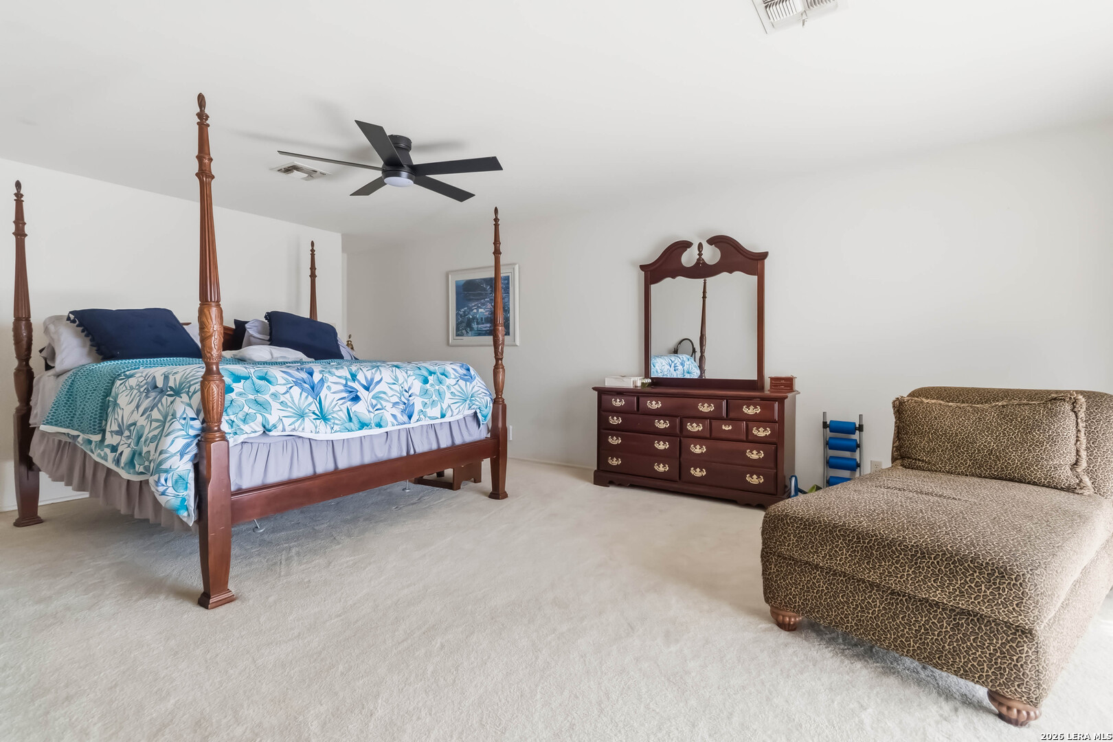 7609 N Songbird