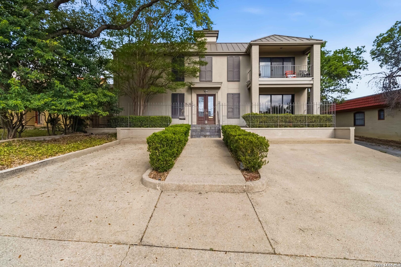 7609 N Songbird
