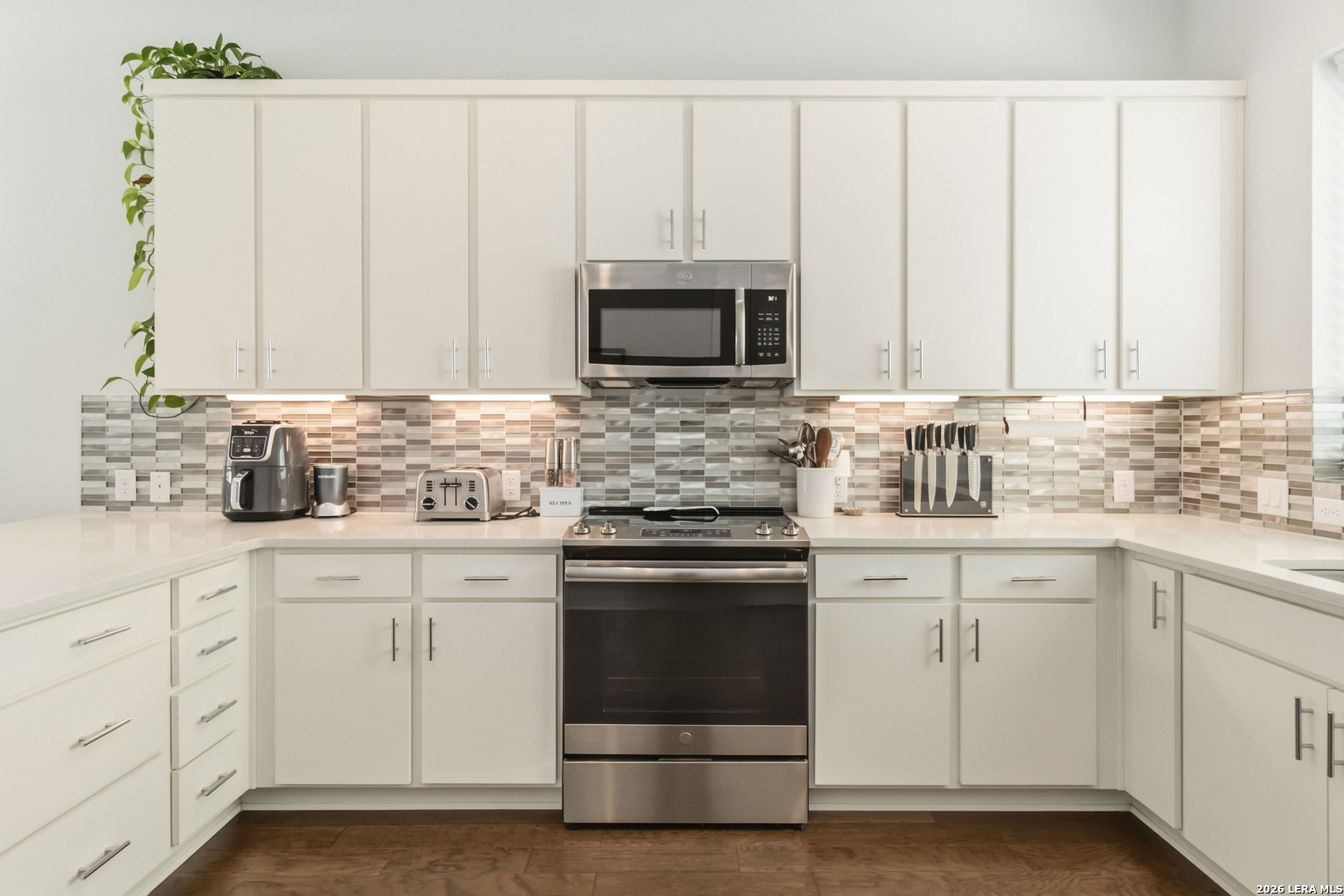 303 W Cypress Unit 101