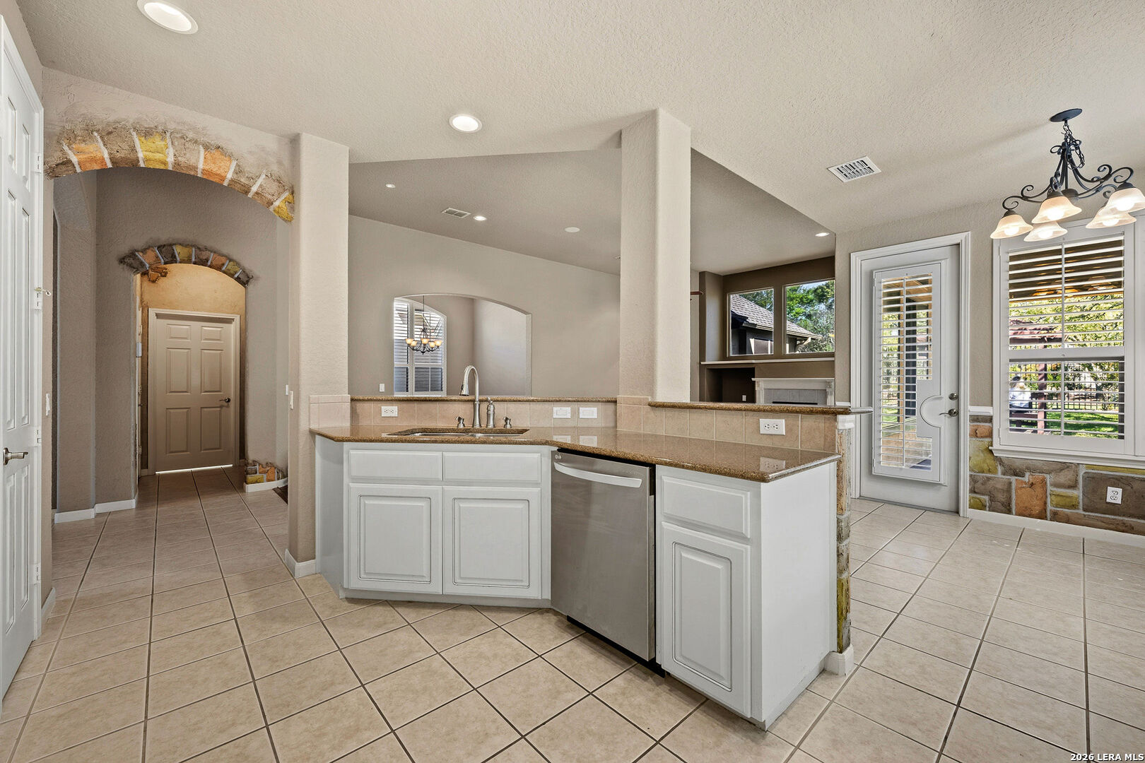 111 Garden Trace