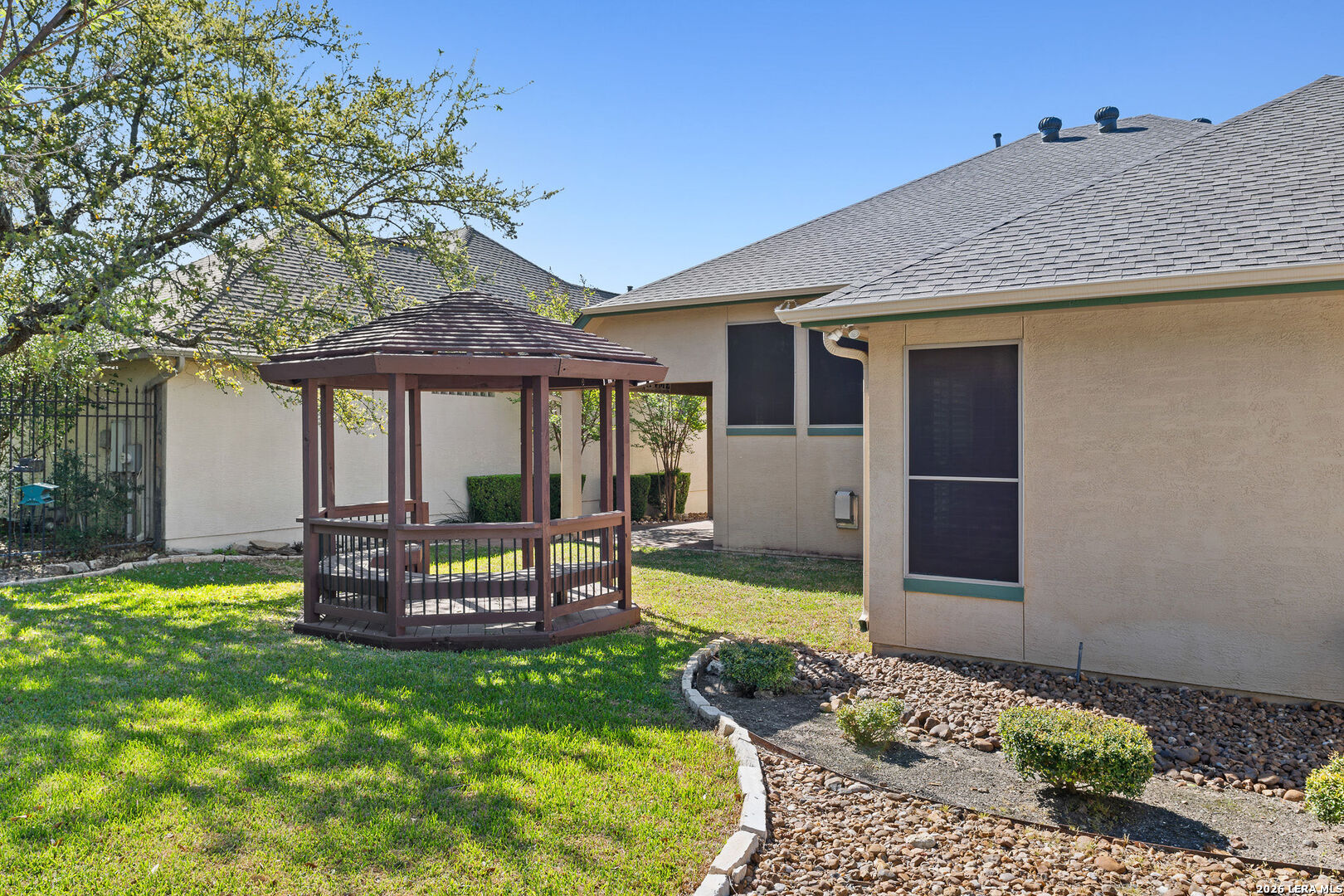111 Garden Trace