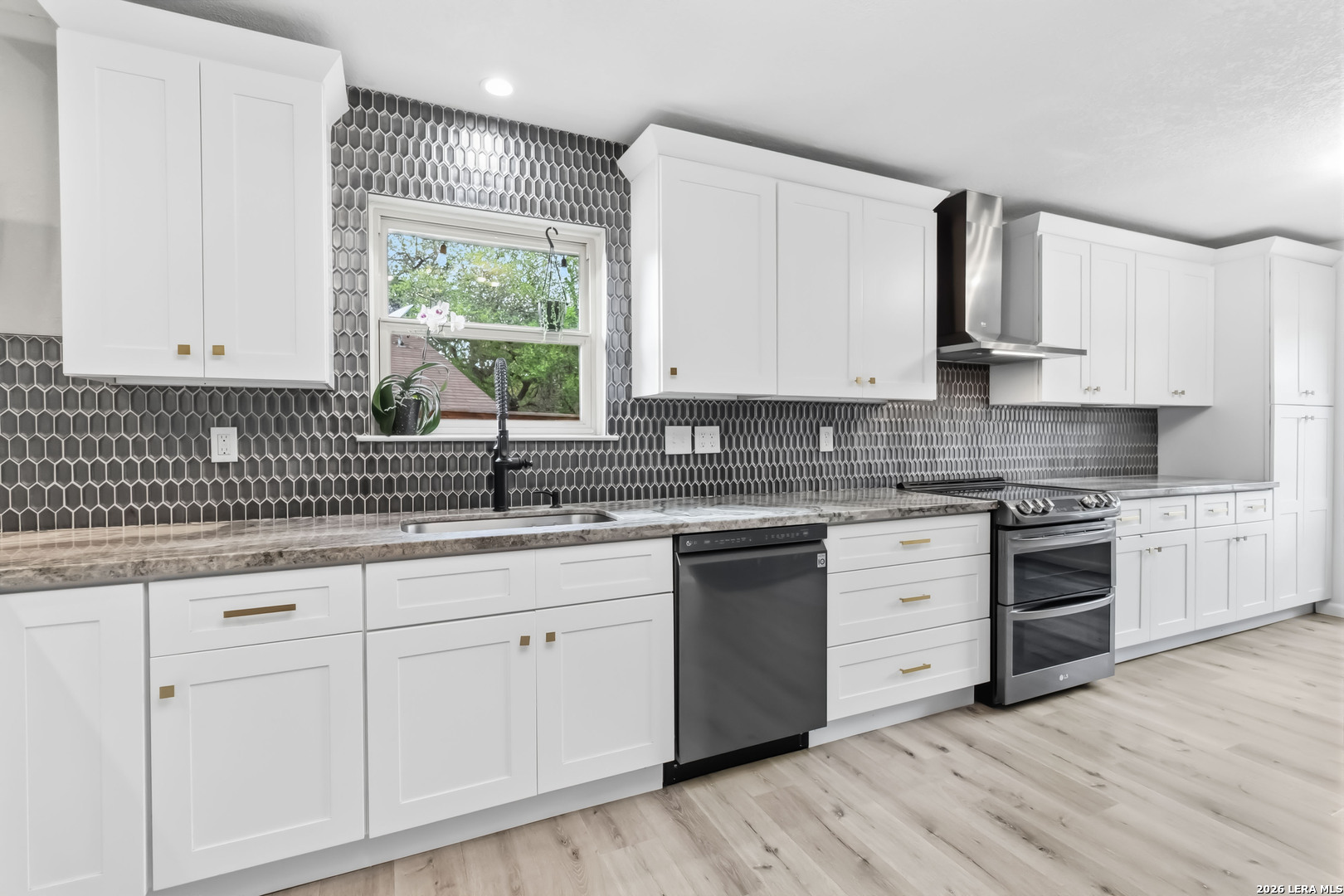 2419 Rockaway