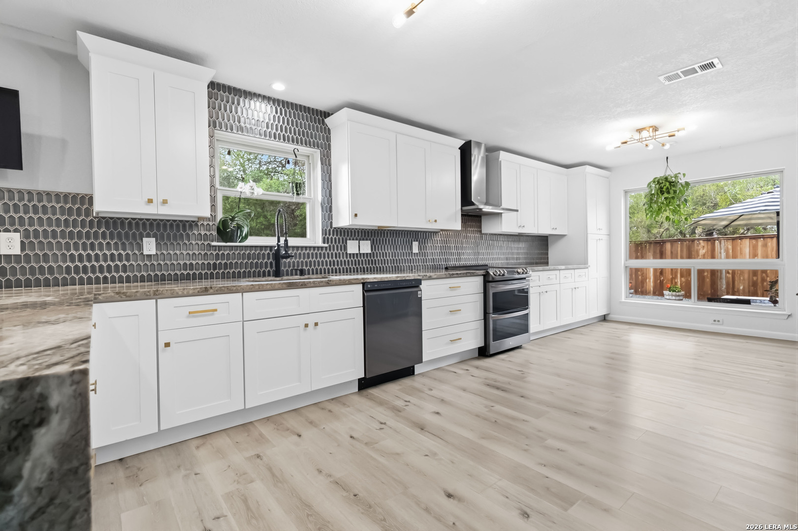 2419 Rockaway