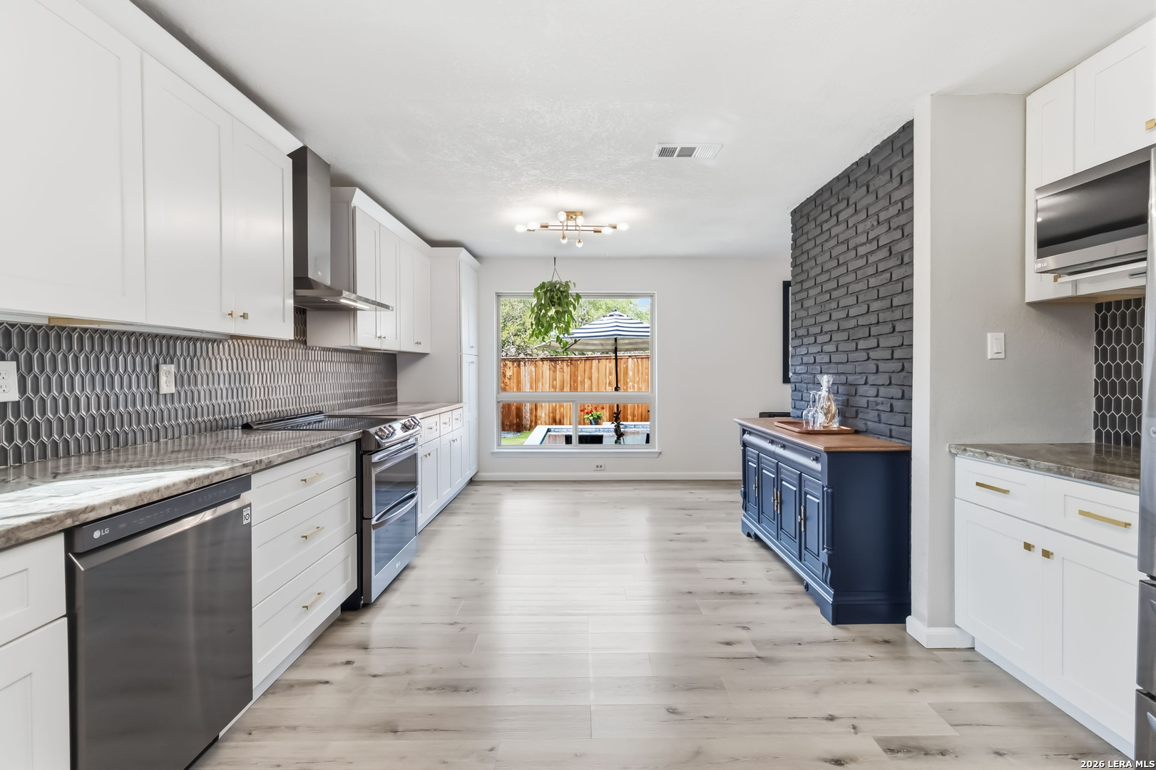 2419 Rockaway
