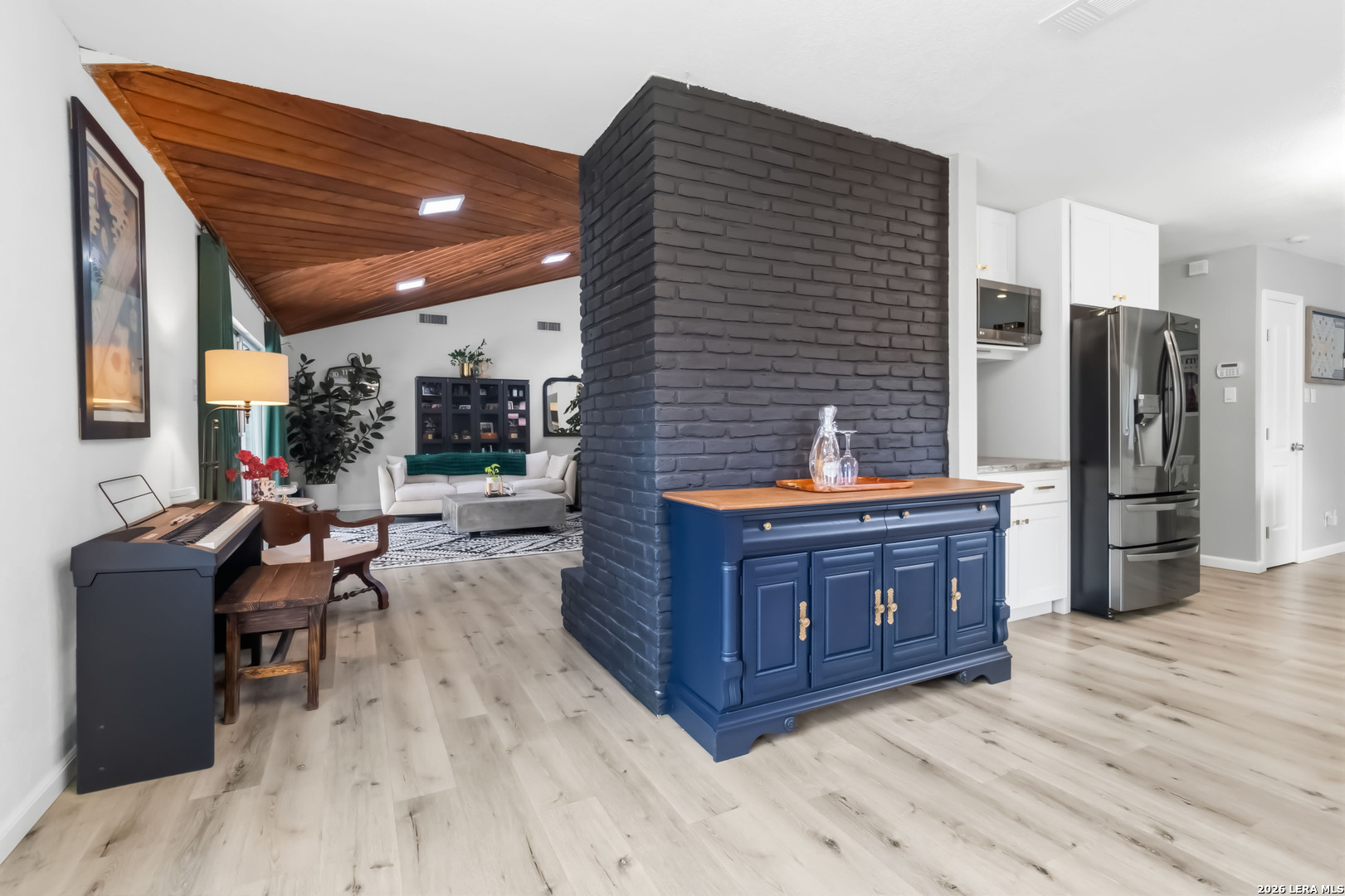2419 Rockaway