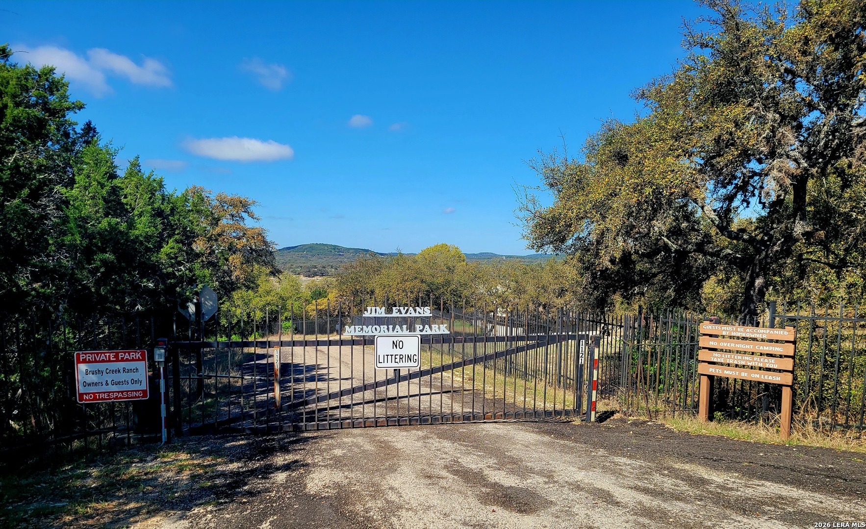 885 Brushy Creek