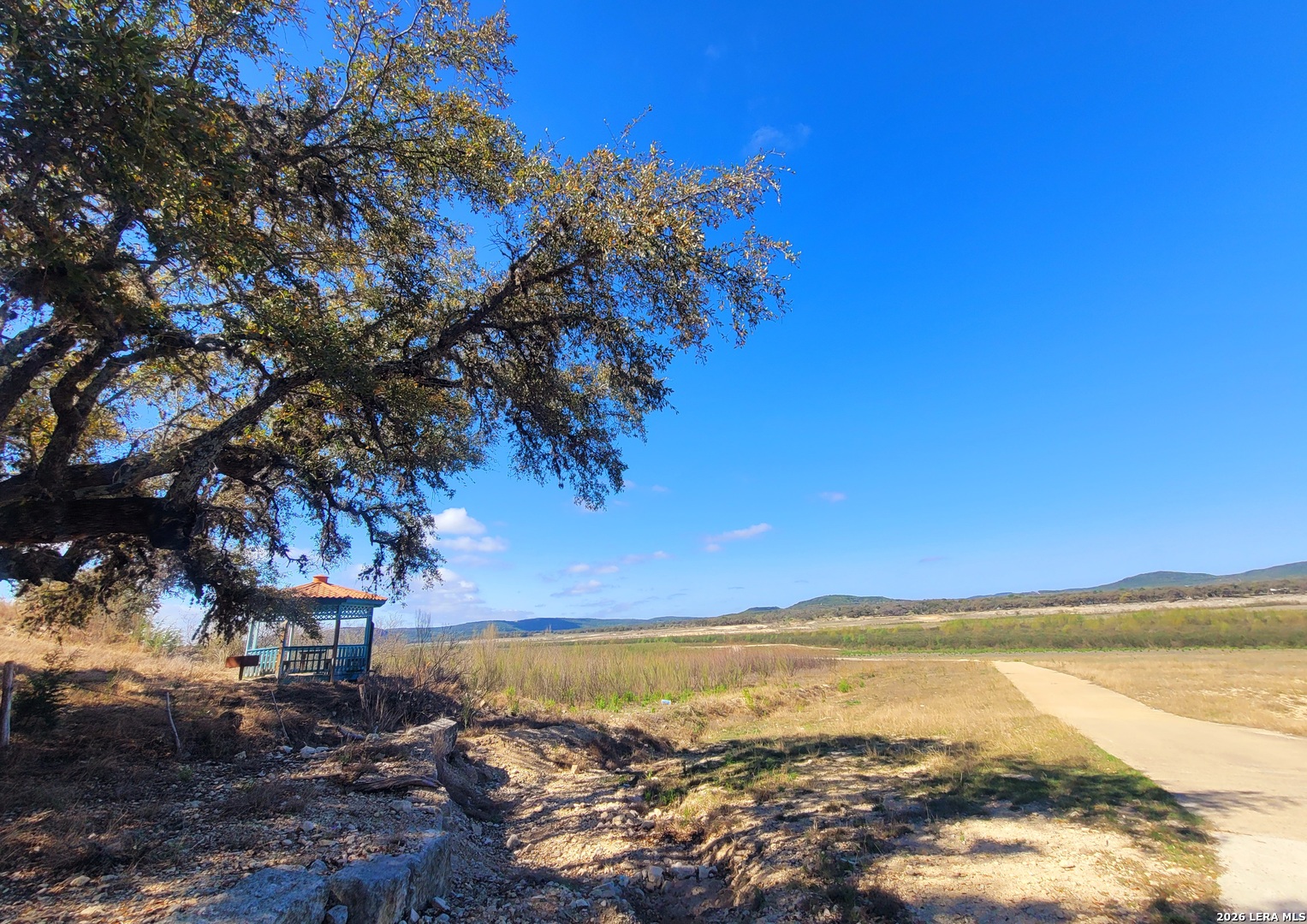 885 Brushy Creek