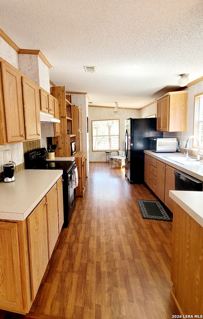 885 Brushy Creek