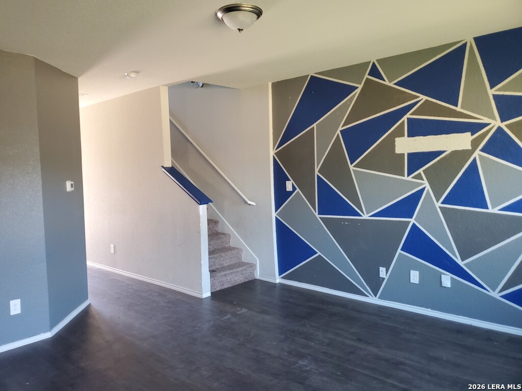 531 Pleasanton Spring