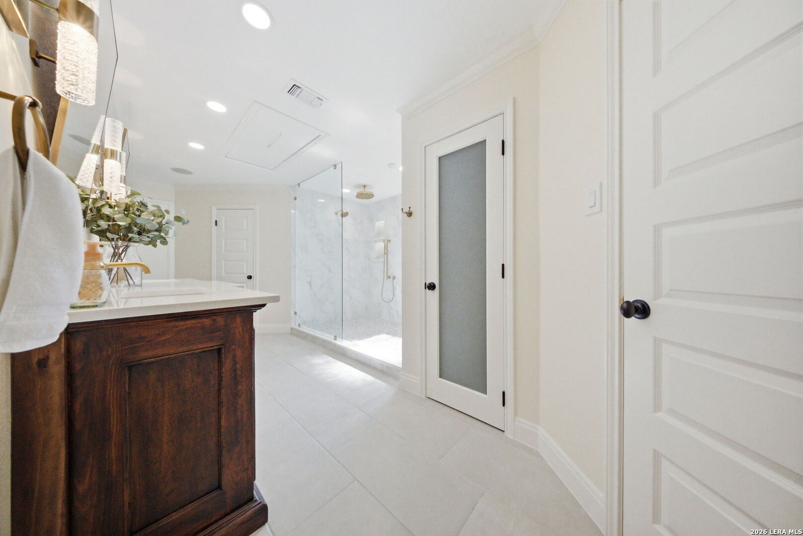 13702 Bluffmont
