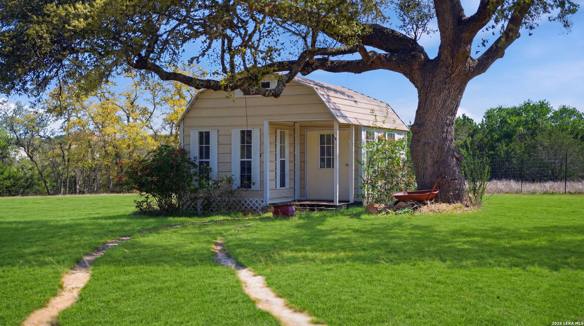126 Juniper Ln