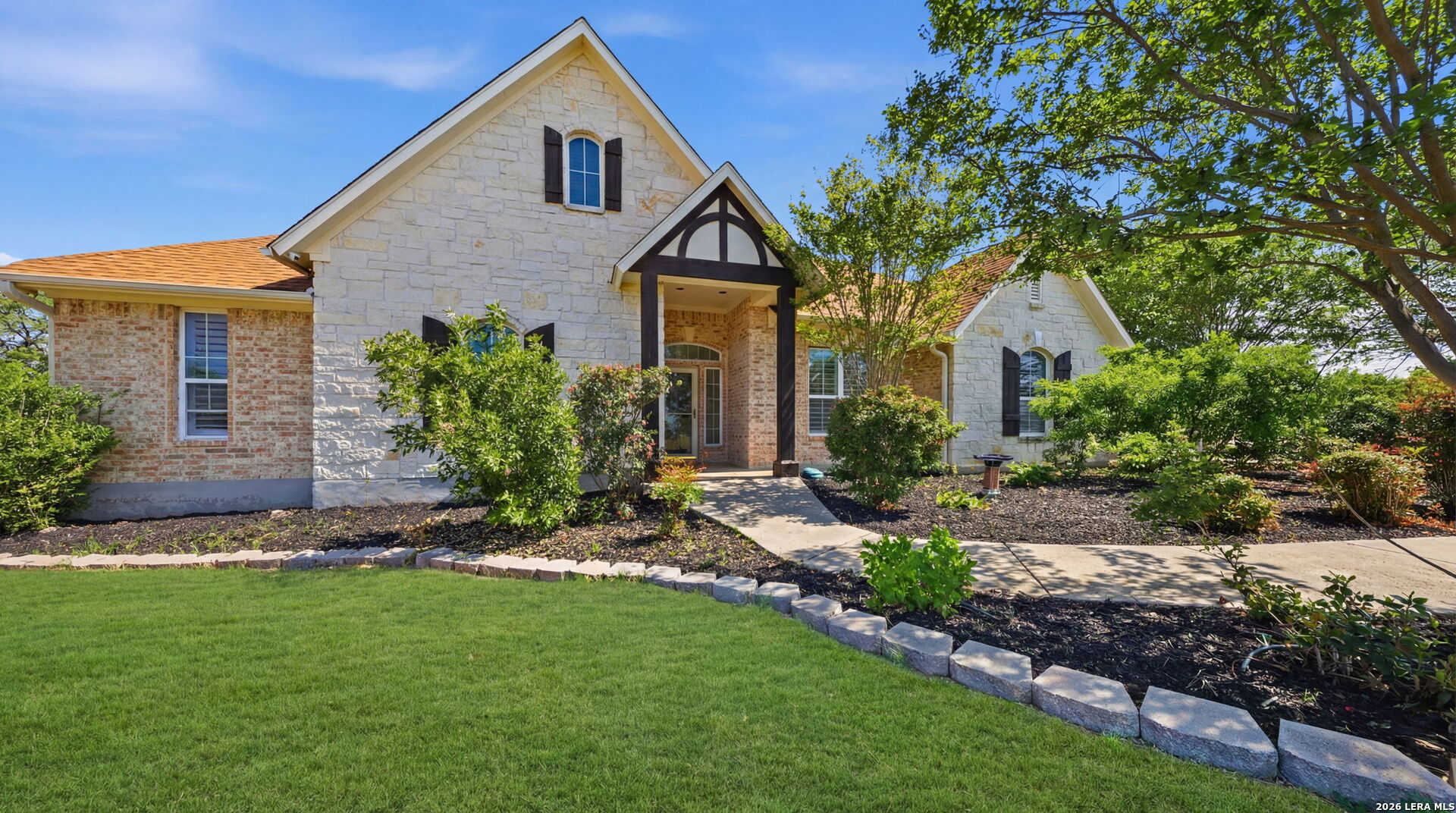 126 Juniper Ln