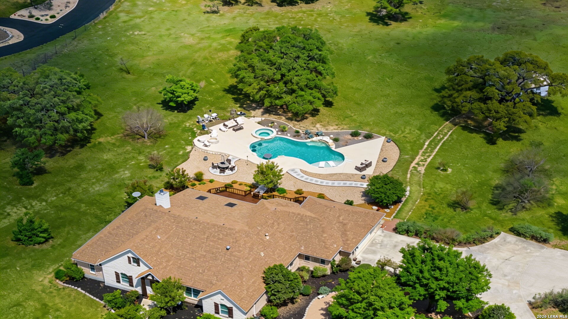 126 Juniper Ln