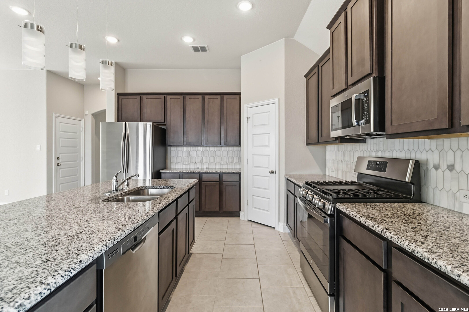 13126 Lattigo Bend
