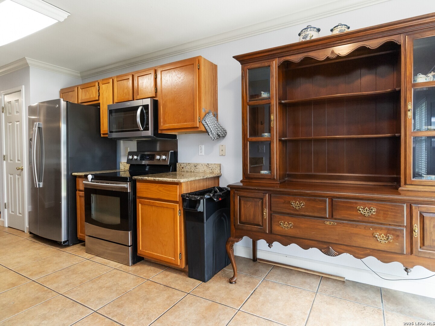 9107 LAGUNA HLS