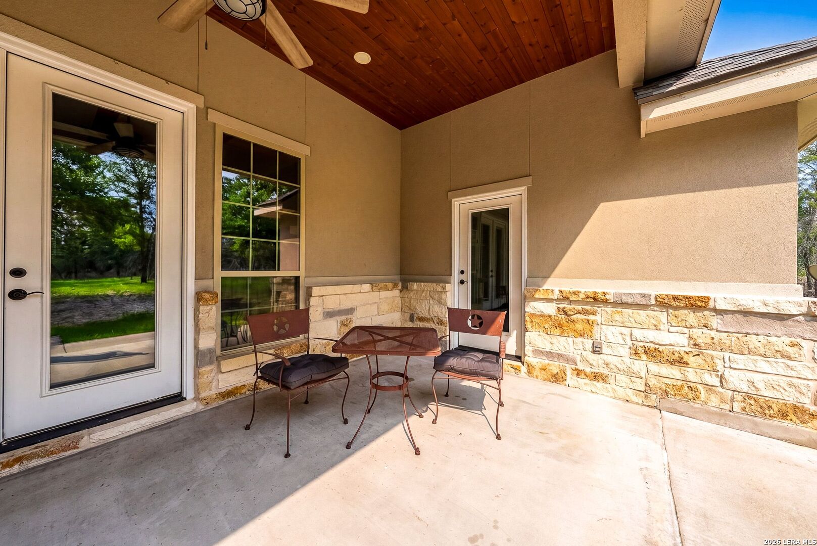 156 Crescent Ridge