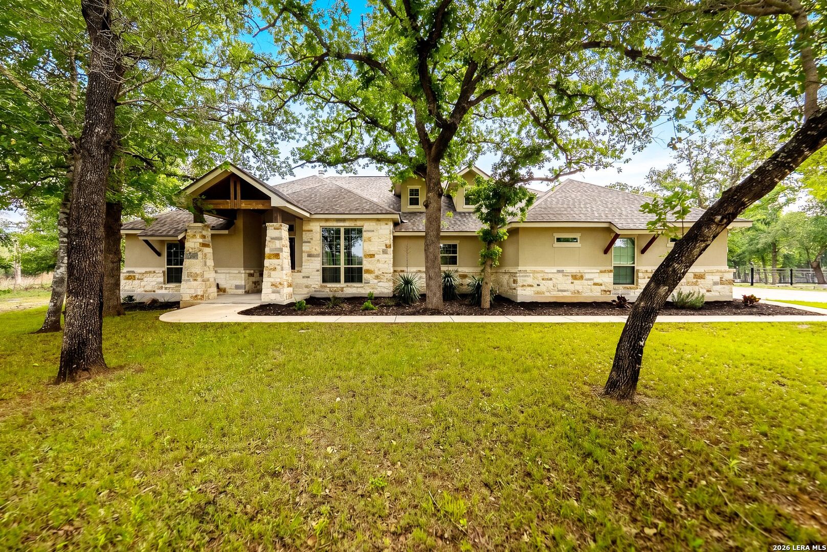 156 Crescent Ridge