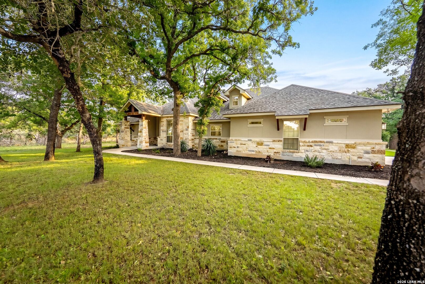 156 Crescent Ridge