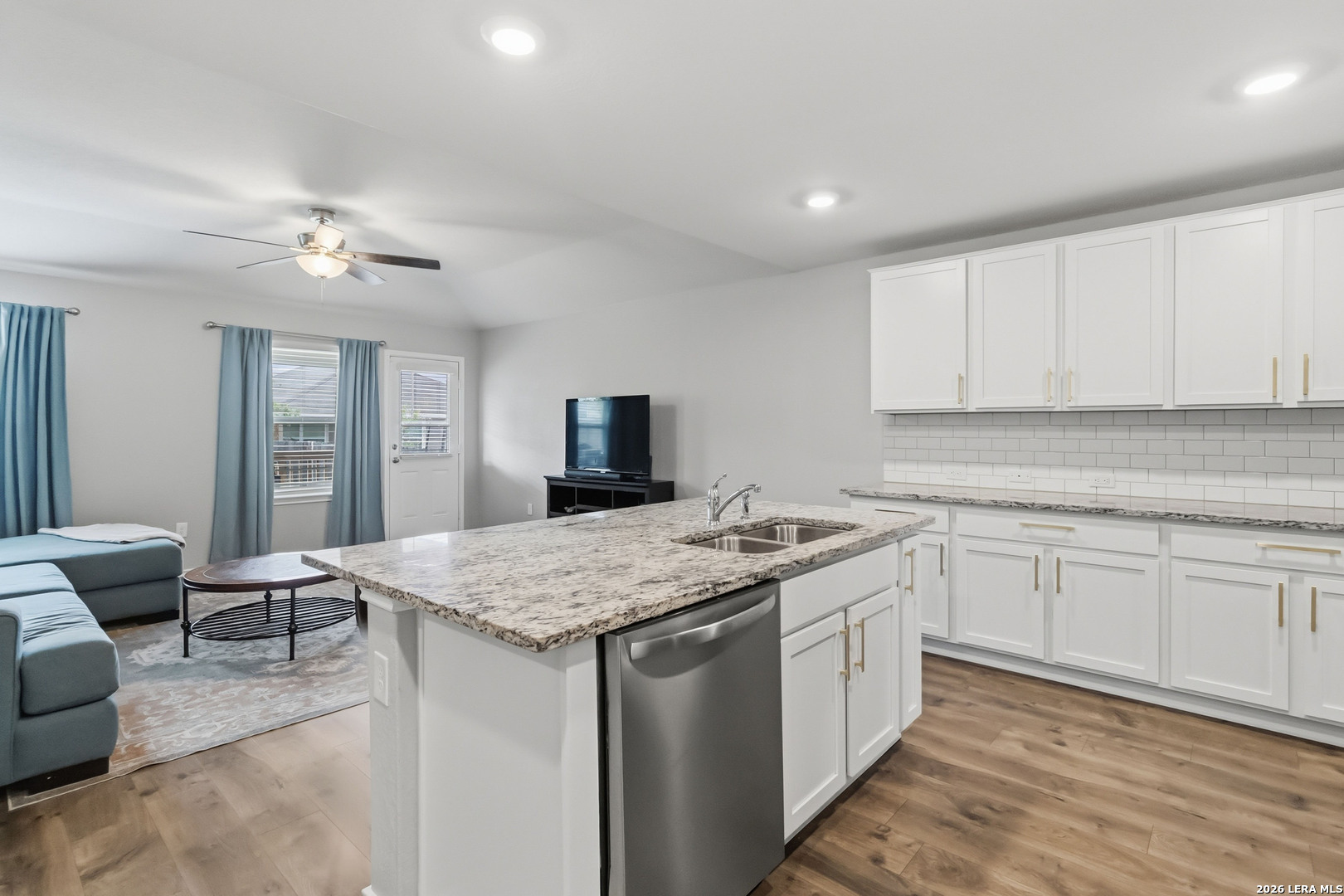 29555 Copper Gate