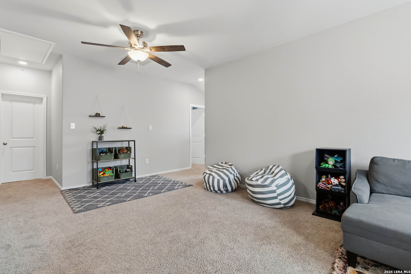 29555 Copper Gate