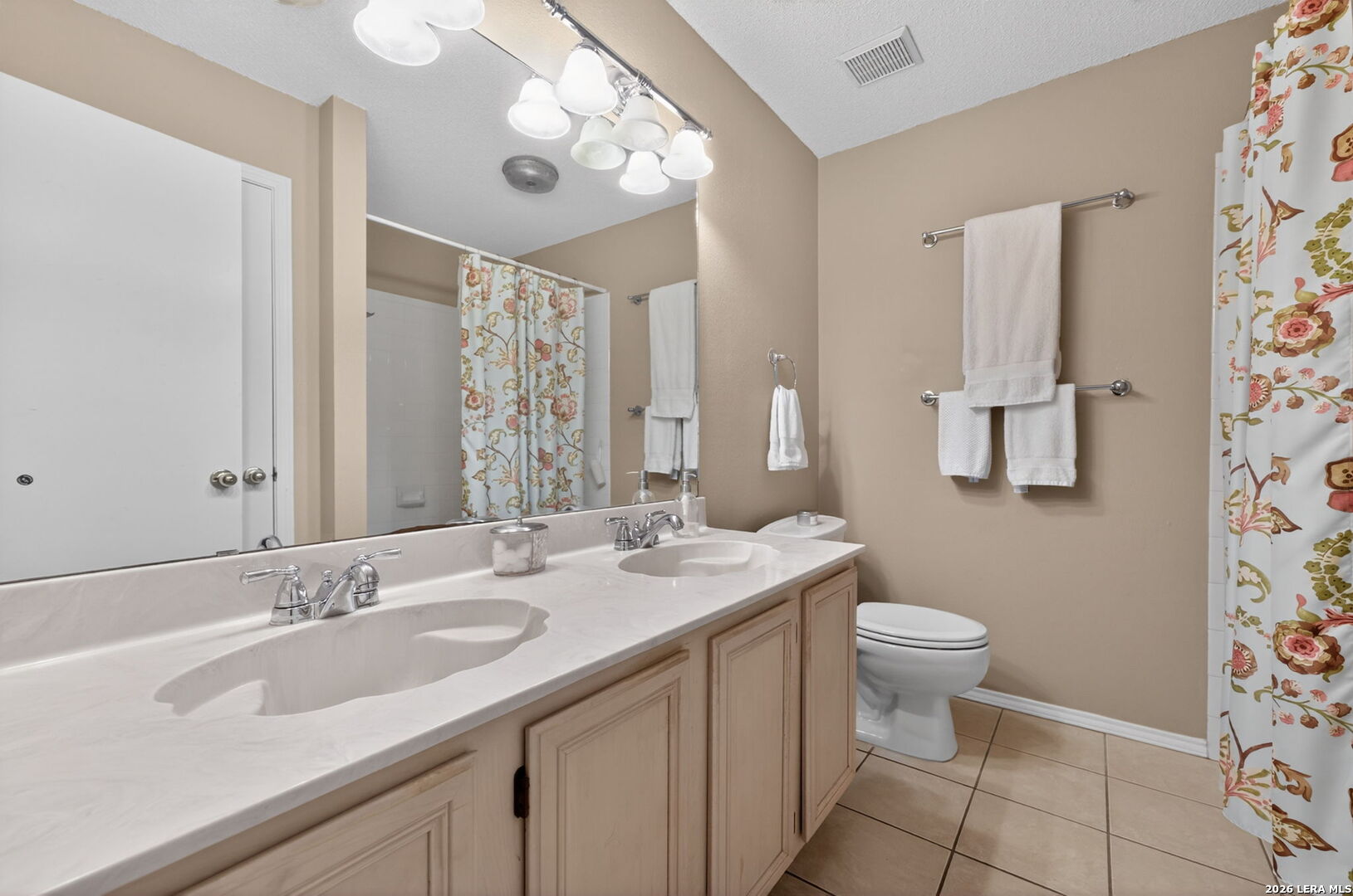 5763 Cedar Cove