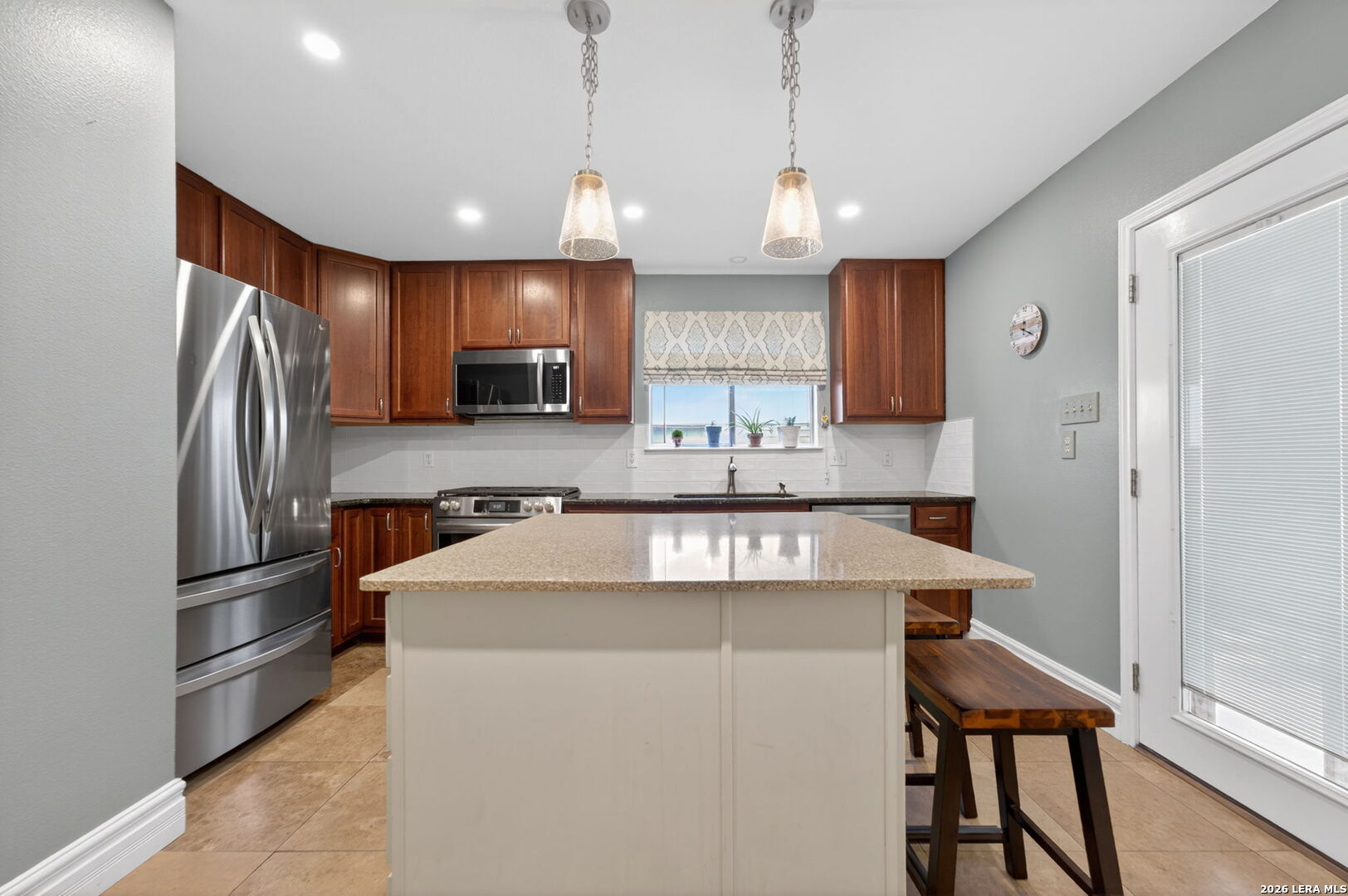5763 Cedar Cove