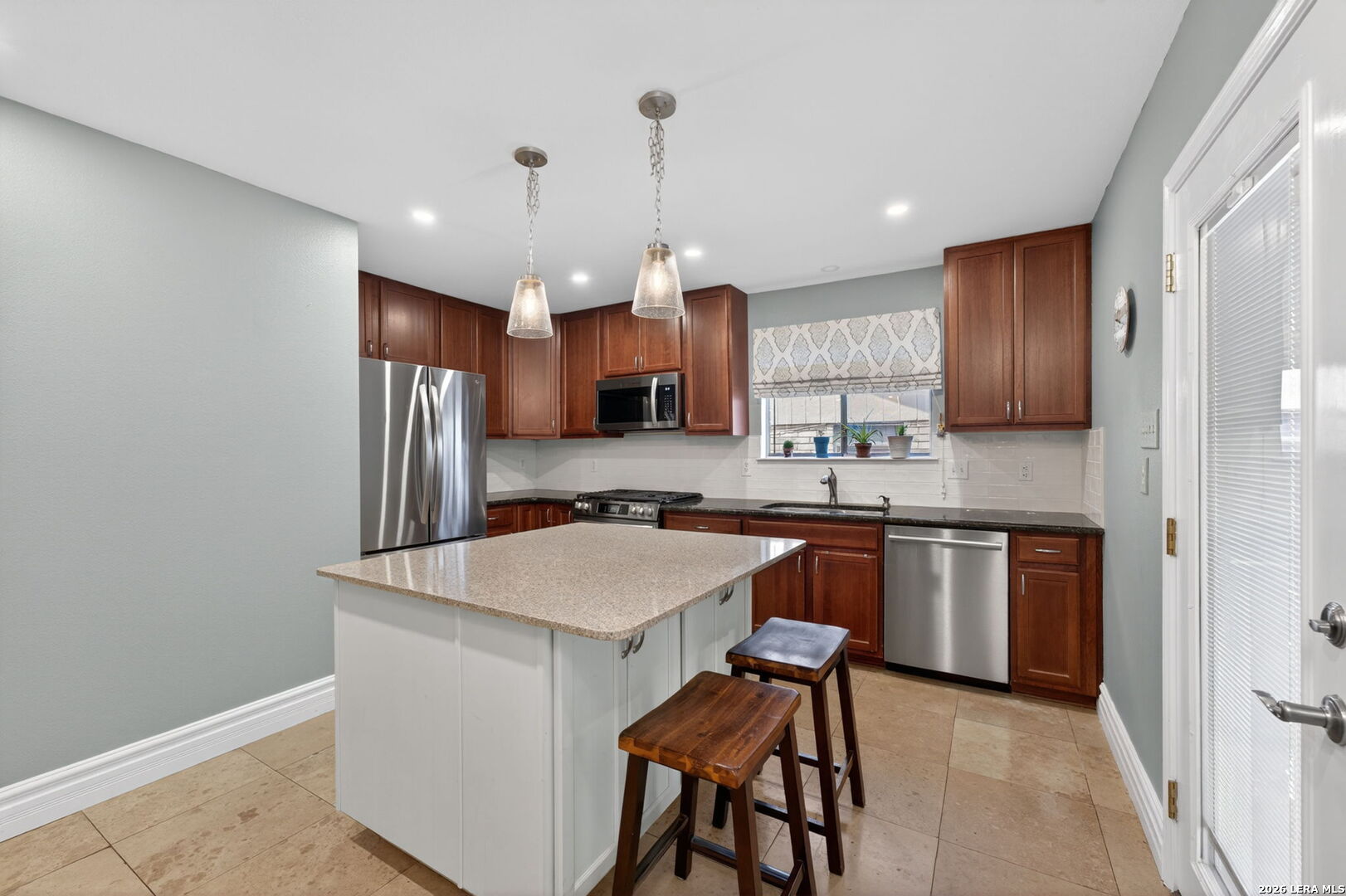 5763 Cedar Cove