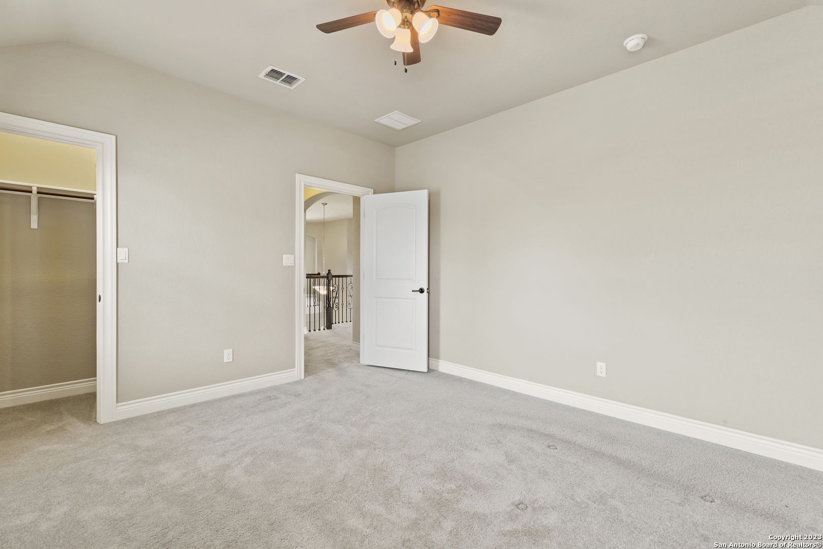 138 SCARLET CT
