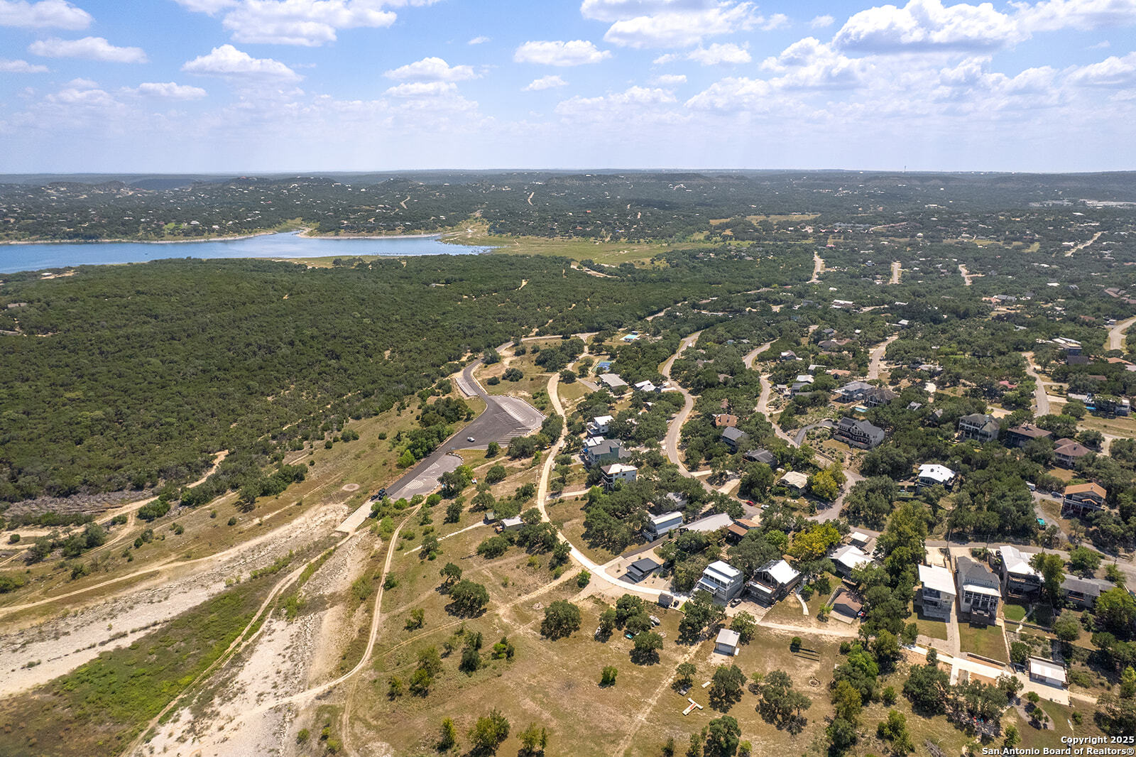 1021 Hillcrest Forest