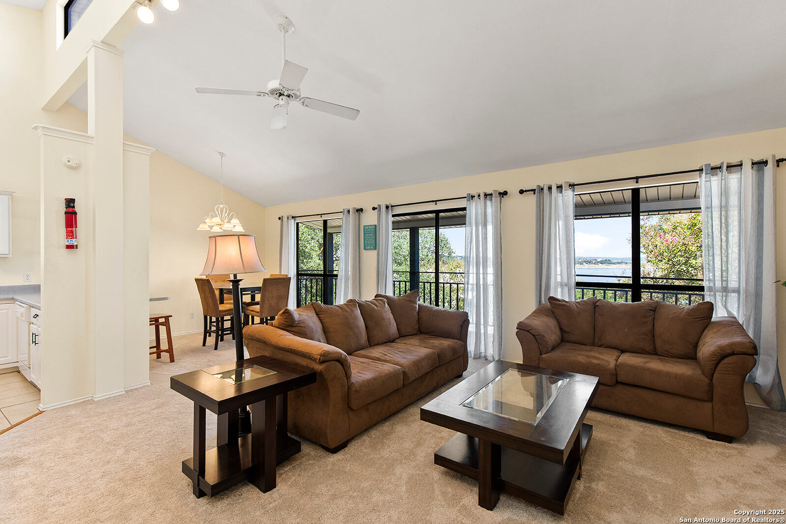 1021 Hillcrest Forest