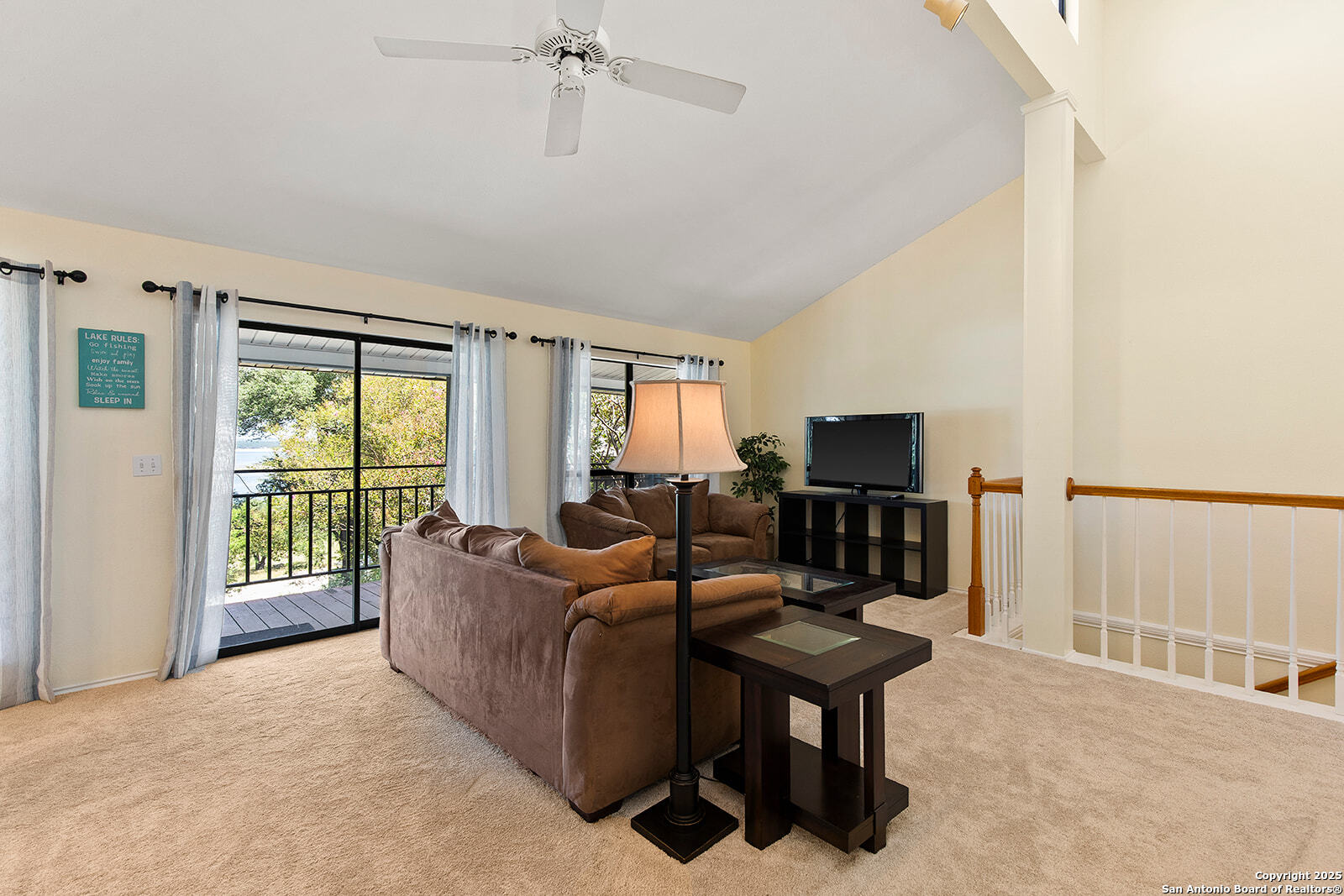 1021 Hillcrest Forest