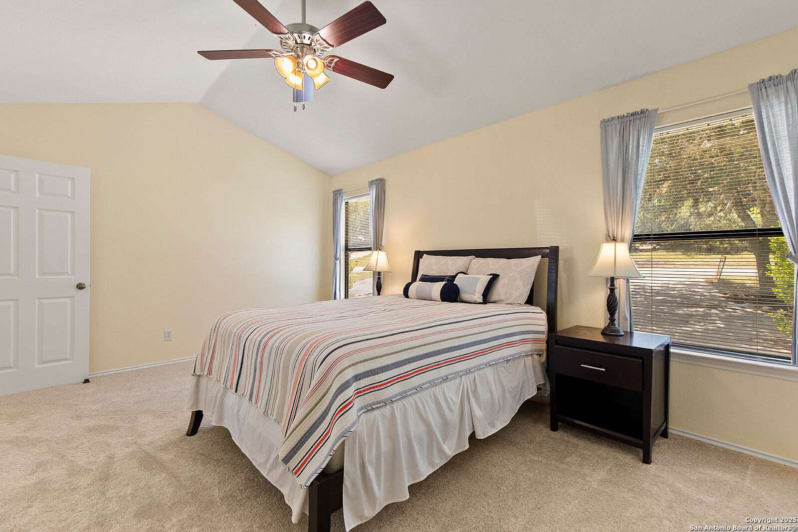 1021 Hillcrest Forest