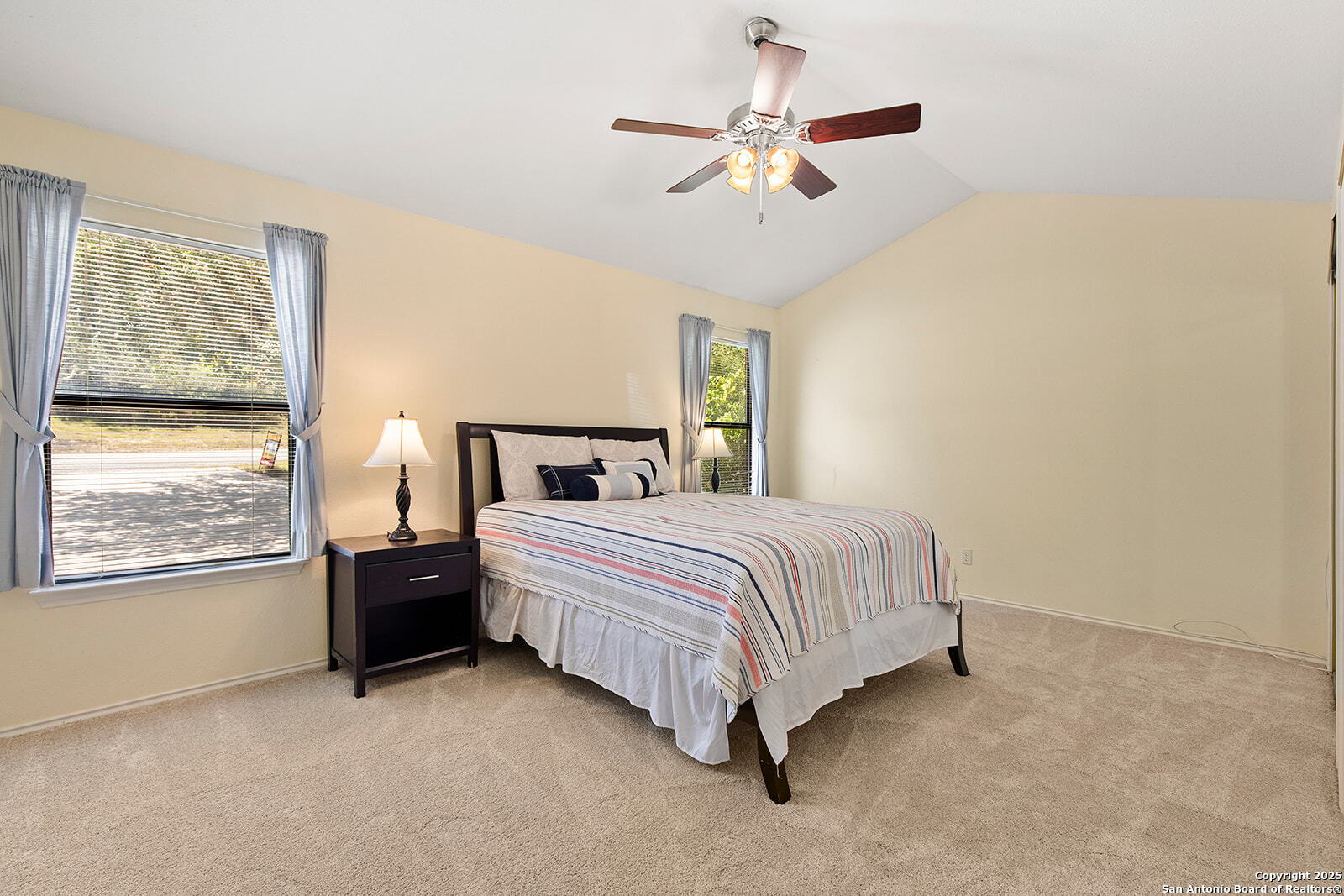 1021 Hillcrest Forest
