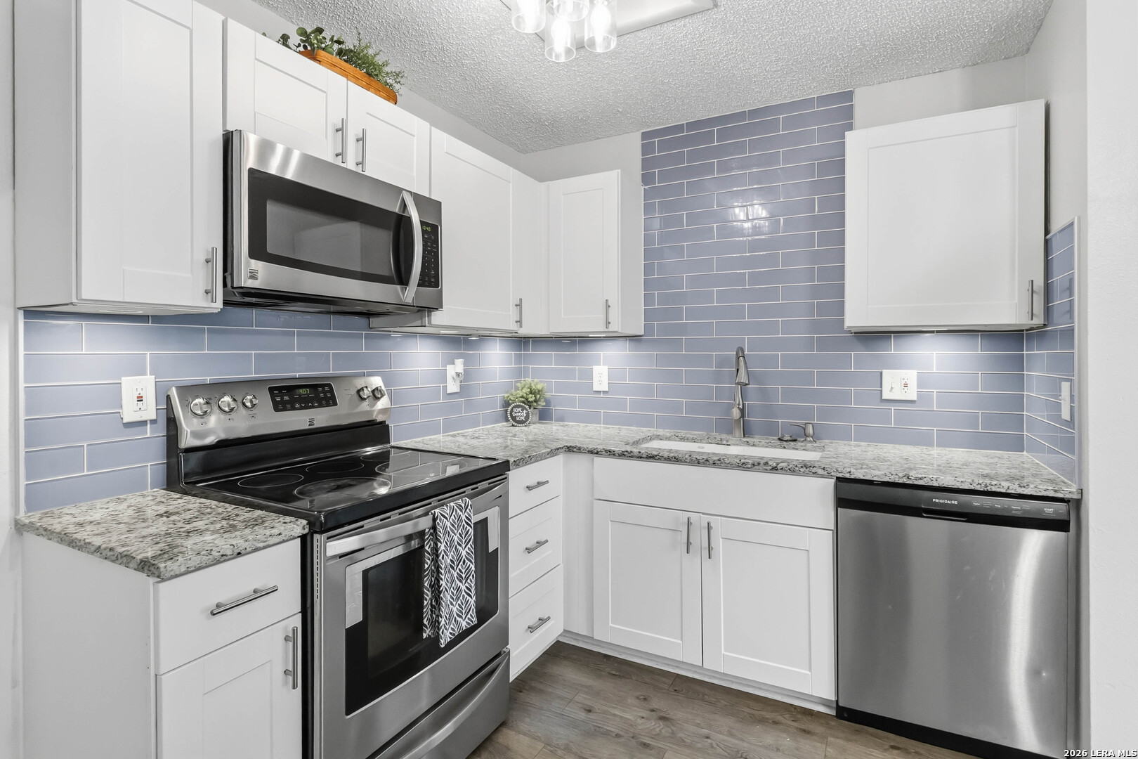 12722 HUNTSMAN VIEW DR