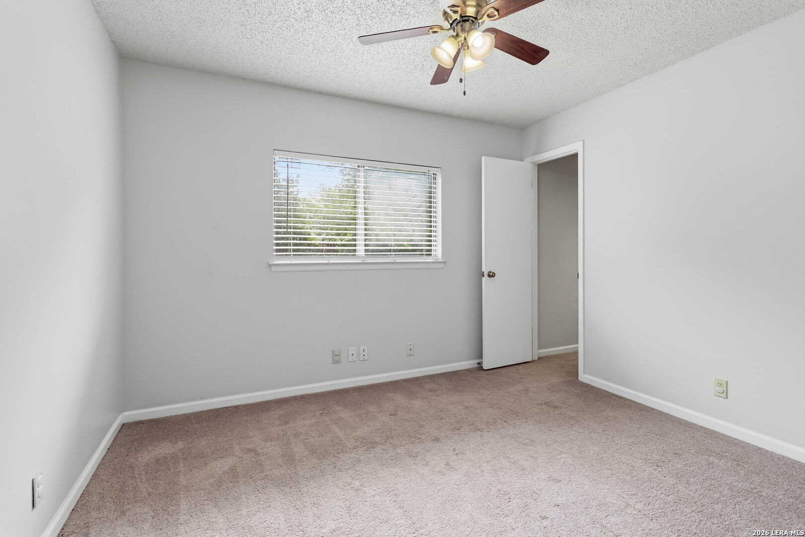 12722 HUNTSMAN VIEW DR