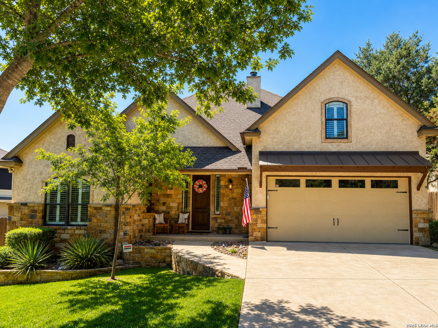412 ELMWOOD DR