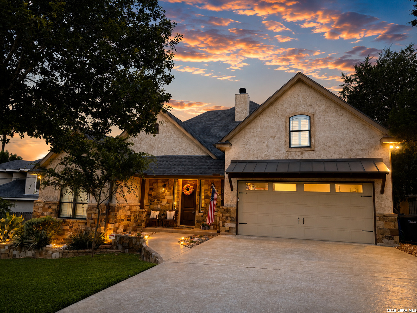 412 ELMWOOD DR