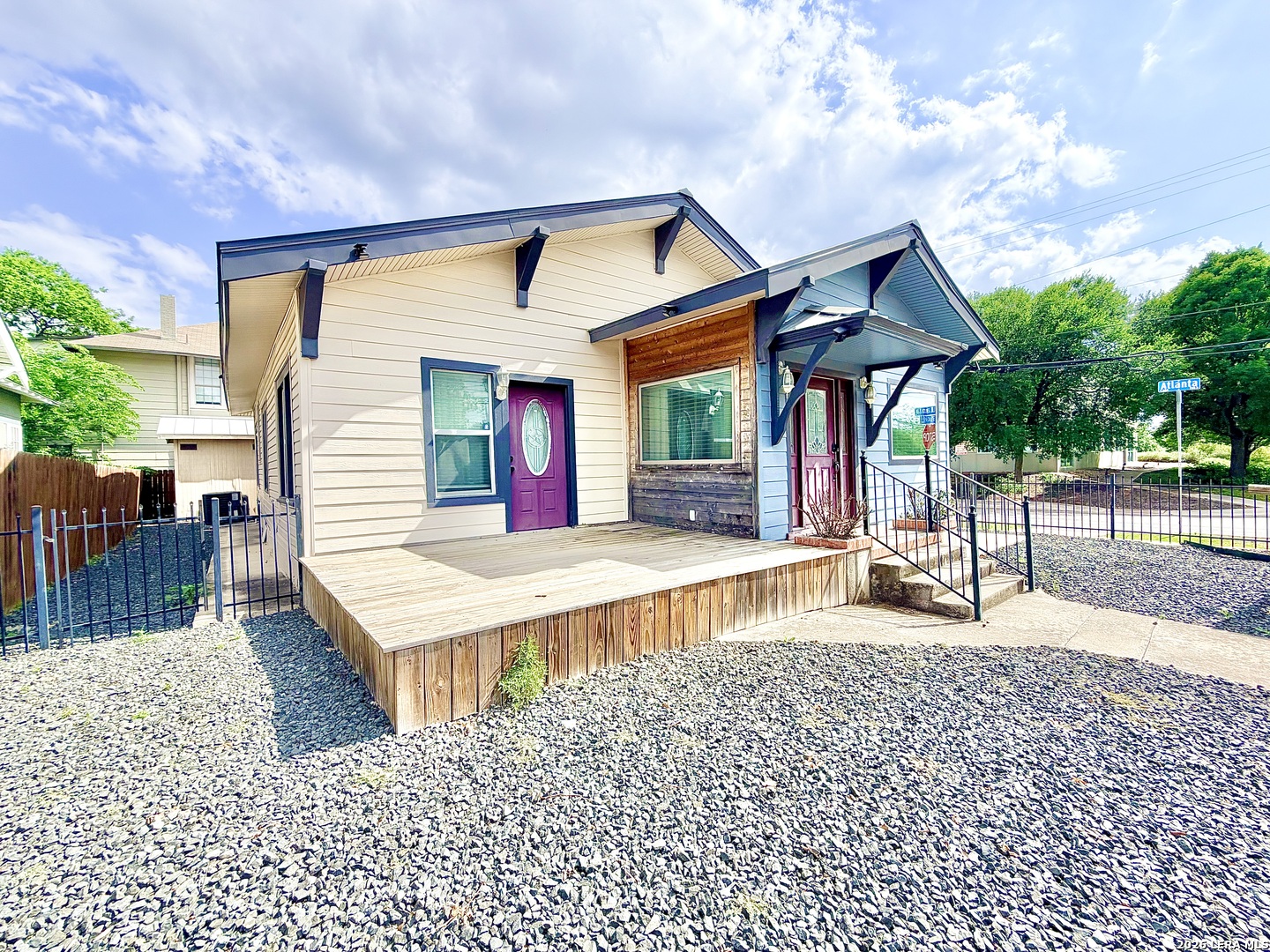 702 E EUCLID AVE