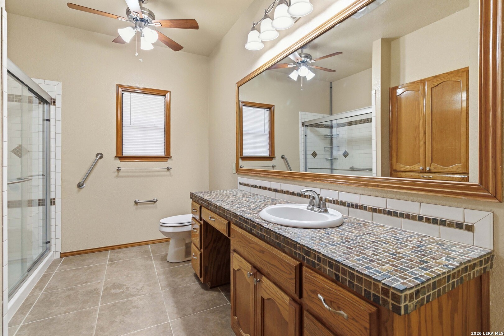 233 TWIN OAKS DR