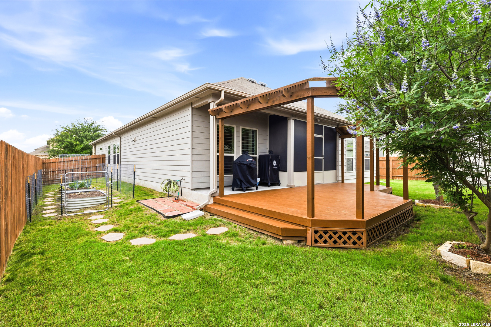 4547 MEADOW GRN