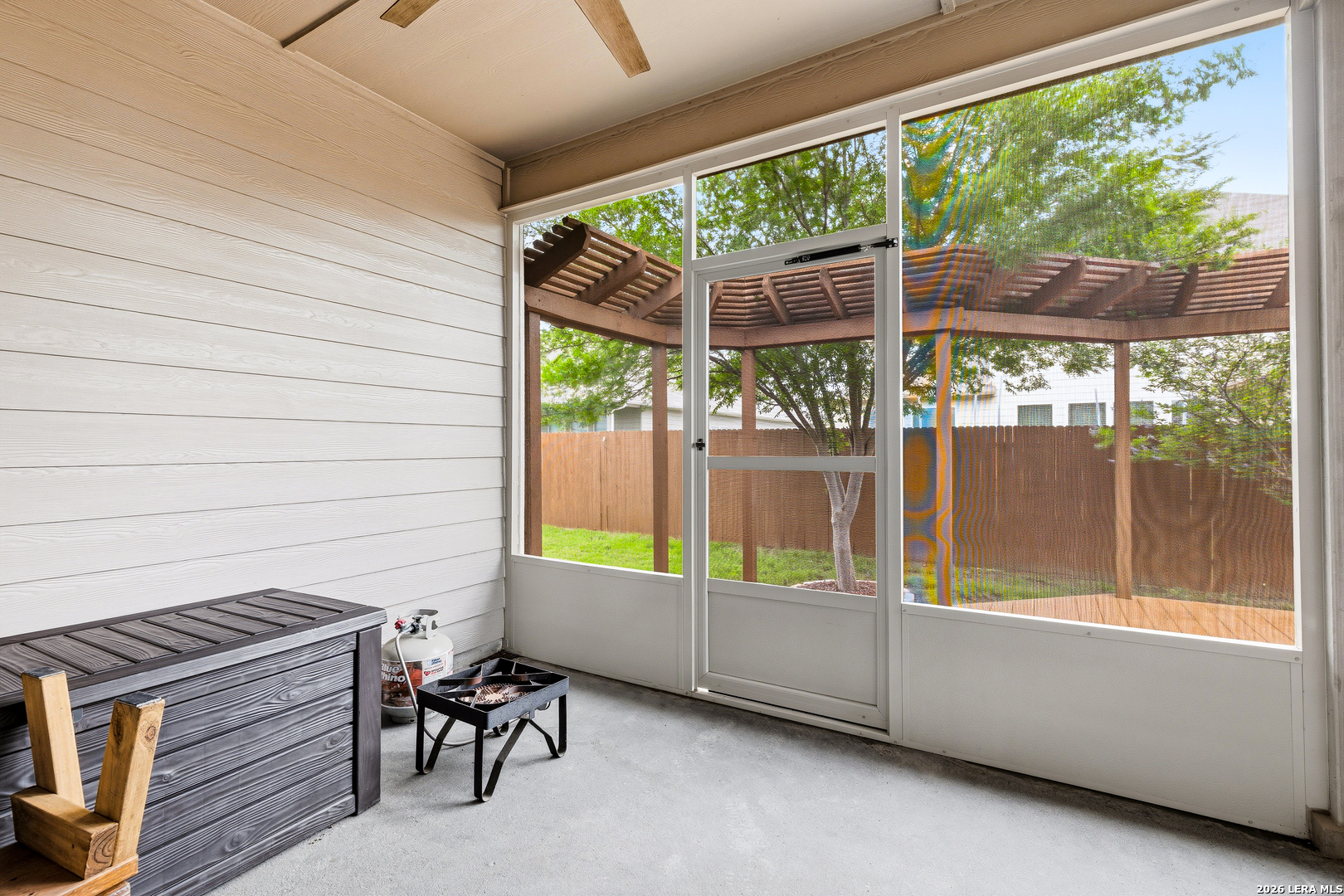 4547 MEADOW GRN